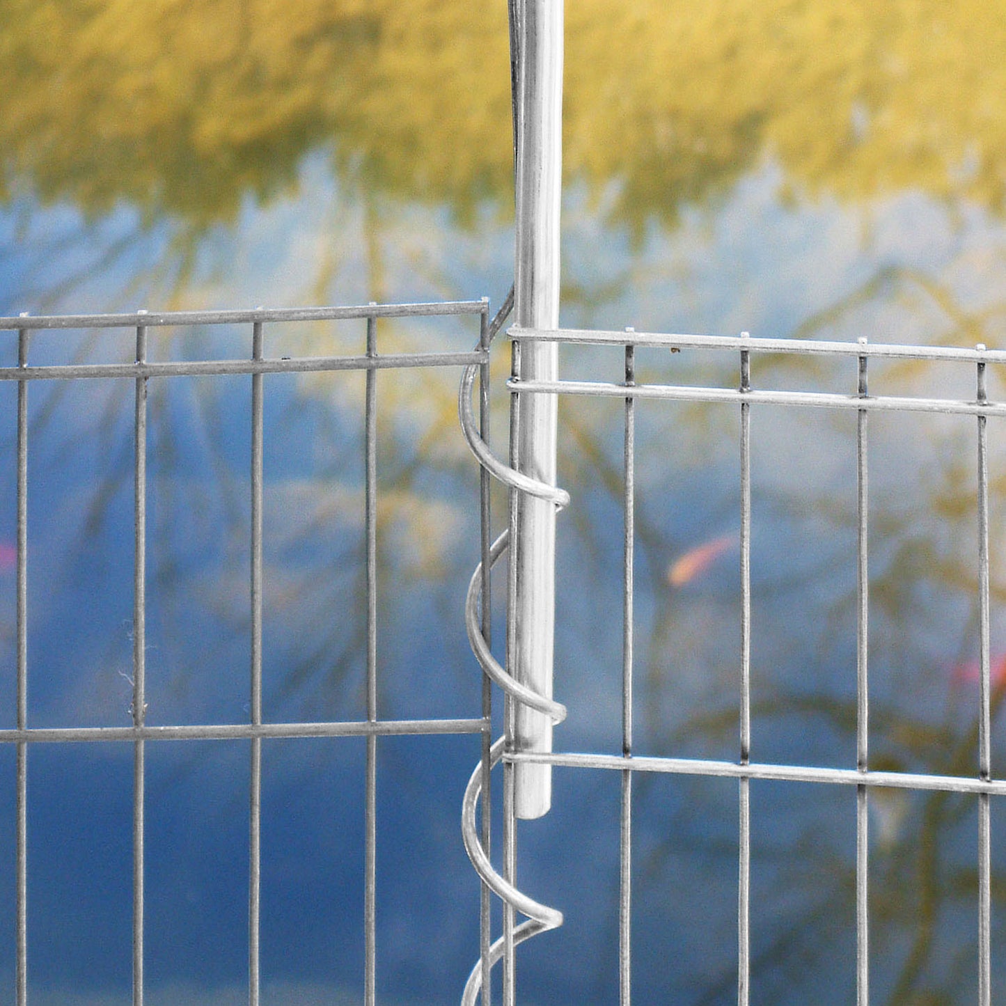 bellissa Teichschutzzaun-Set verzinkt / Kleintiergehege 710x80 cm inkl. 6 Gitter, 7 Pfosten, Spirale