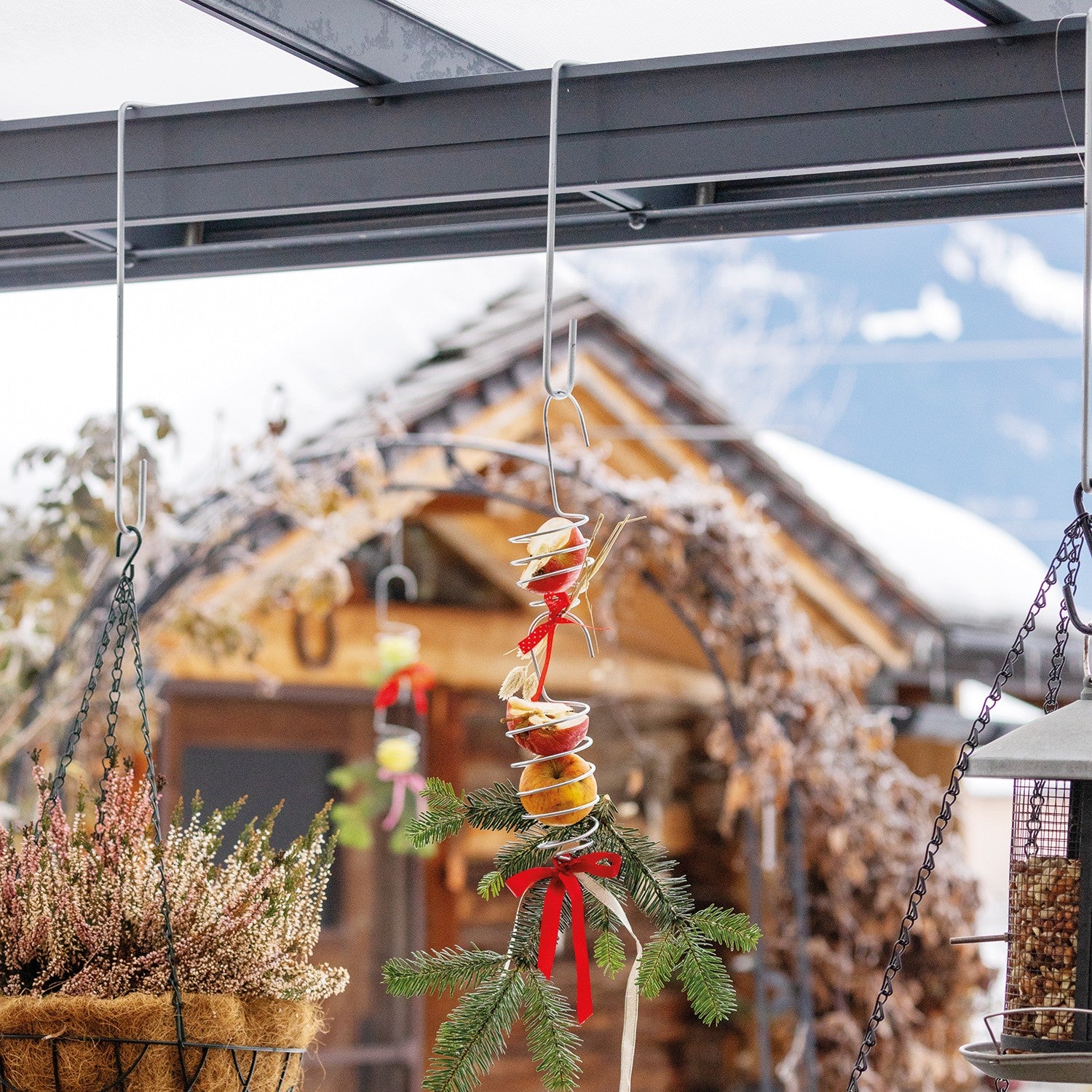 bellissa Blumenampel-Halterung 45 cm – 3er-Set verzinkt – Rasenkante 24