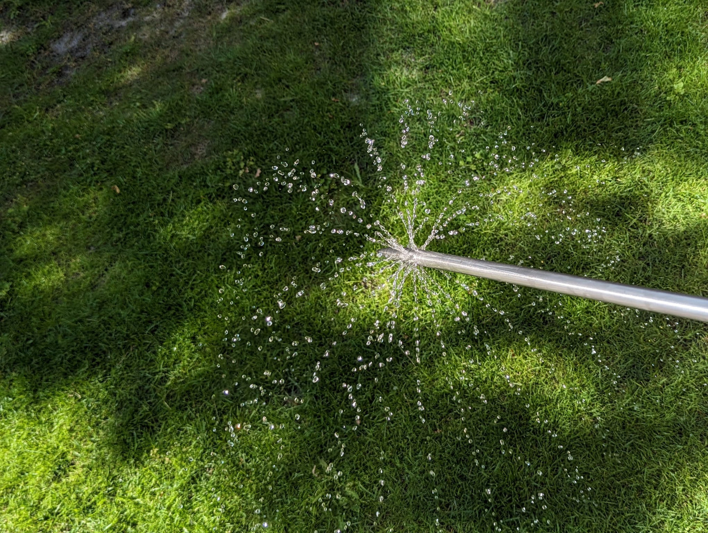 GartenAZ Bodenlanze versenkbar - unterirdische Rasenbewässerung mit Gardena Anschluss - Rasenbewasserung